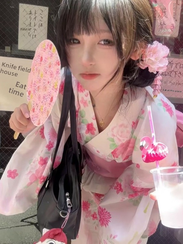 Ethnic Fashion Online - Geleneksel Japon Kimonosu Resmi Bornoz Fotoğraf